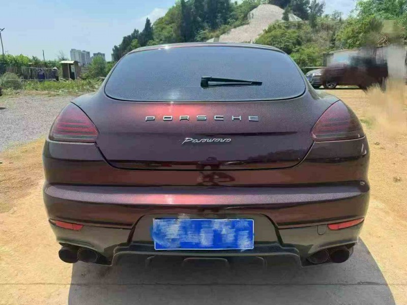 孝感13年保时捷帕拉梅拉8