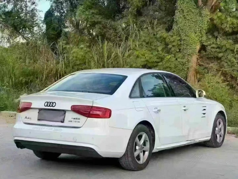 汕头13年奥迪A4L8