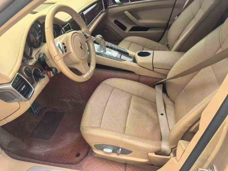 荆门12年保时捷帕拉梅拉6