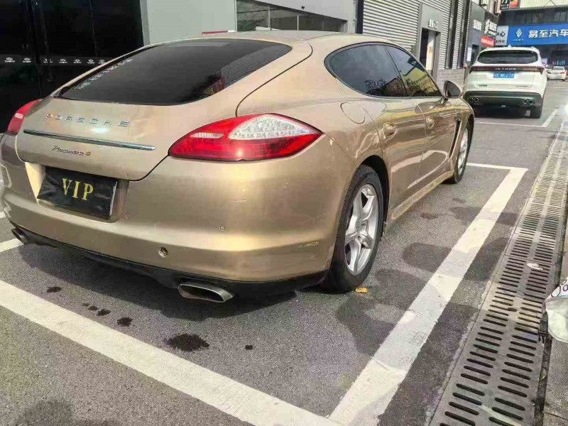 荆门12年保时捷帕拉梅拉8