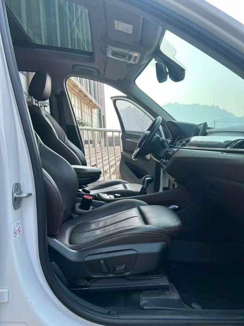 淄博19年寶馬X16