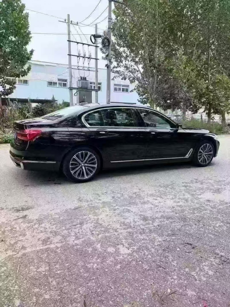 菏澤18年寶馬7系7