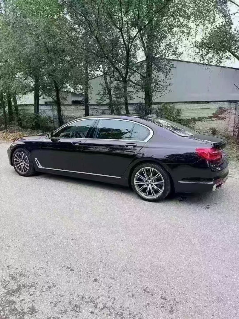 菏澤18年寶馬7系8