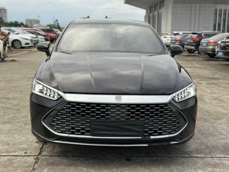 東莞23年比亞迪秦1