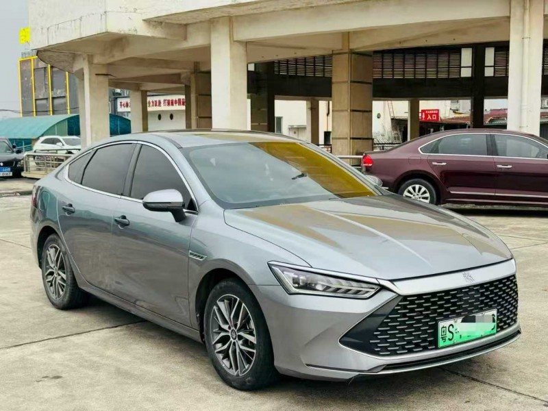 东莞23年比亚迪秦2