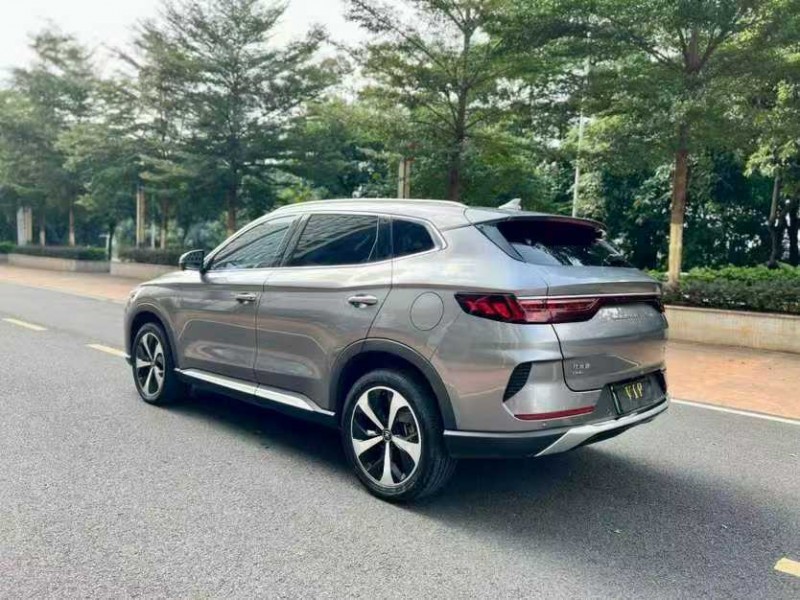 东莞22年比亚迪宋7