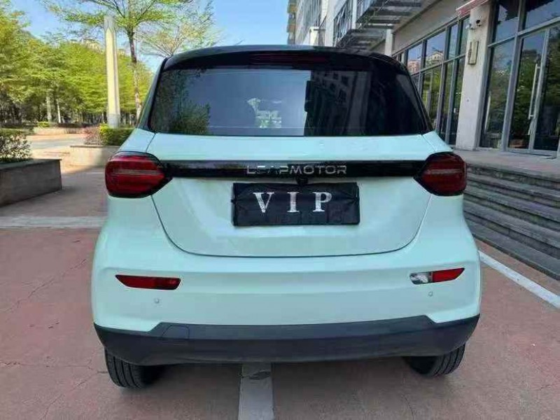 广州24年零跑汽车T039