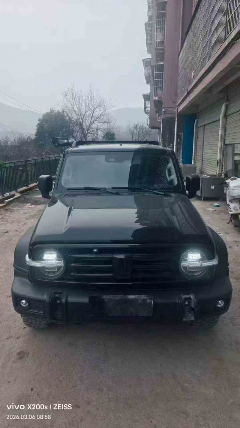 宜昌24年长城汽车坦克1