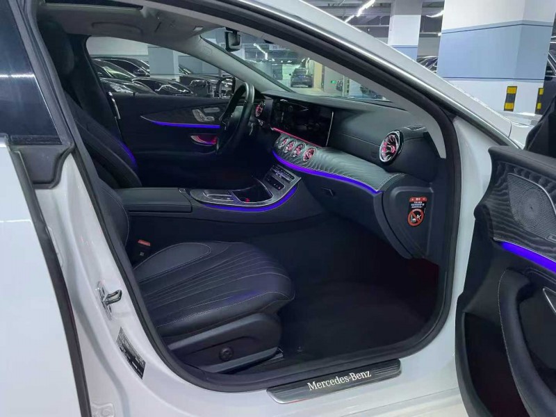 广州23年奔驰CLS7