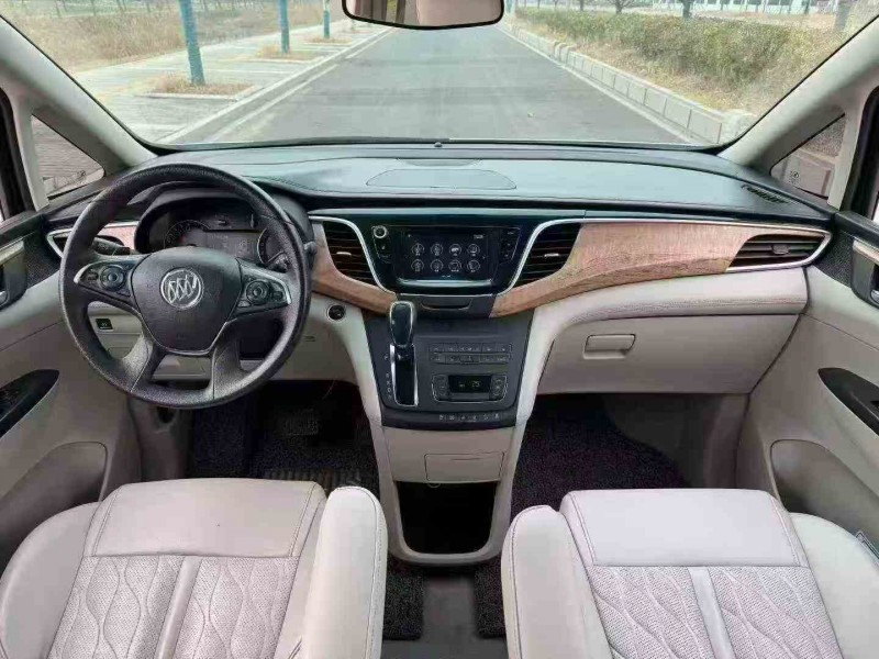 苏州20年别克GL84