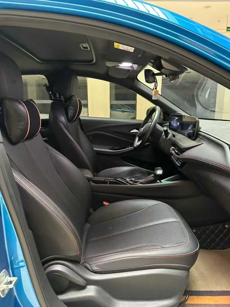 蚌埠23年别克威朗5