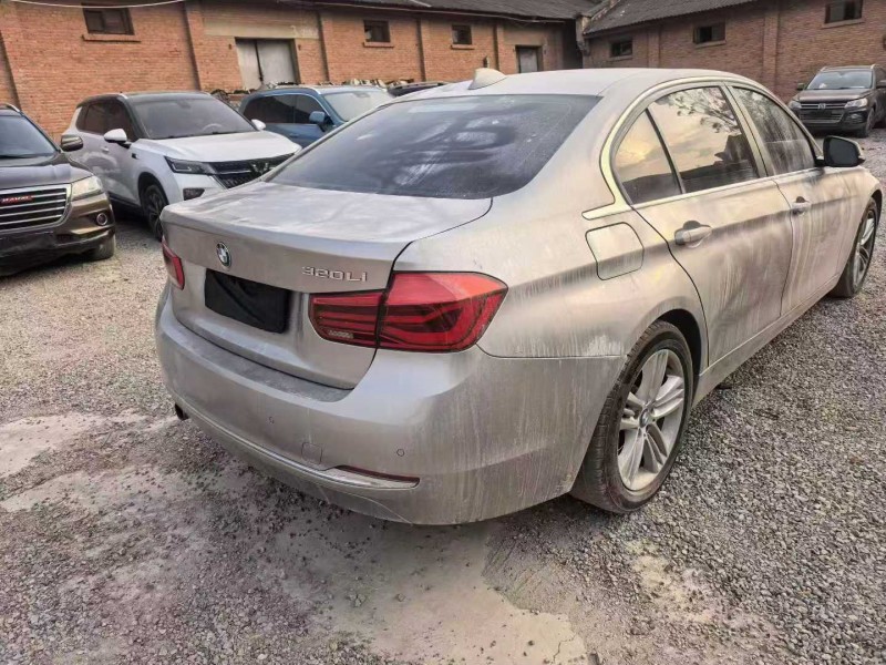 楚雄16年寶馬3系4