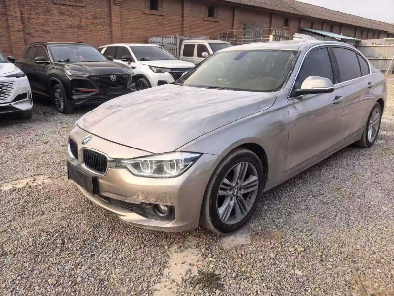 楚雄16年寶馬3系5