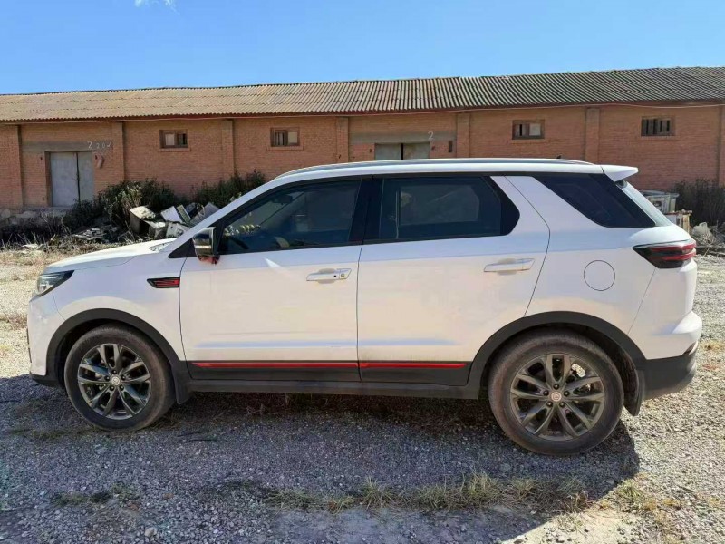 楚雄21年长安汽车CS557