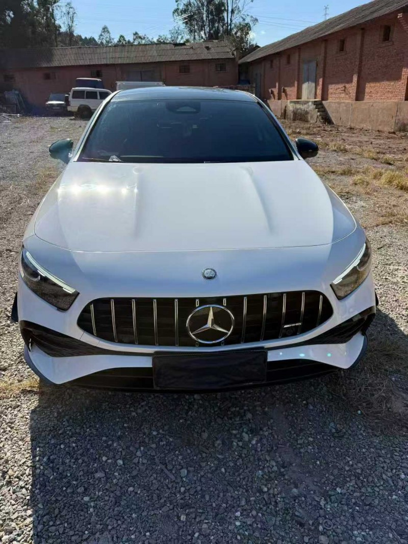 楚雄24年奔驰AMG1