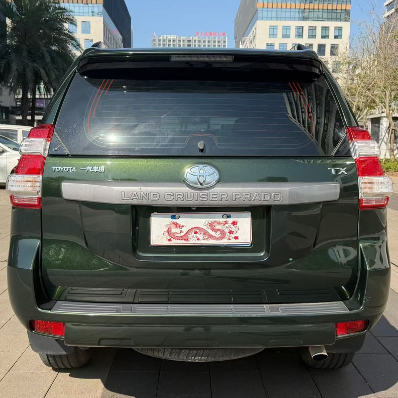 佛山17年丰田普拉多9