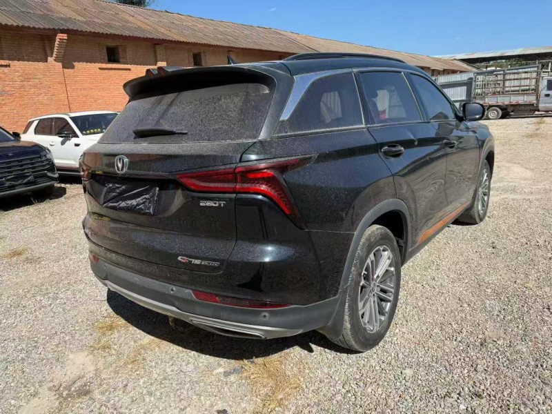 楚雄21年长安汽车CS755