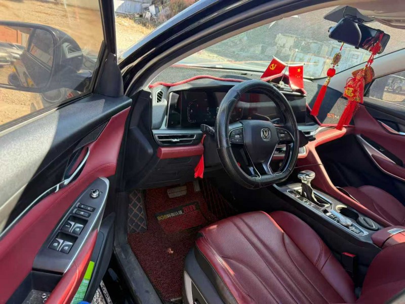 楚雄21年长安汽车CS759