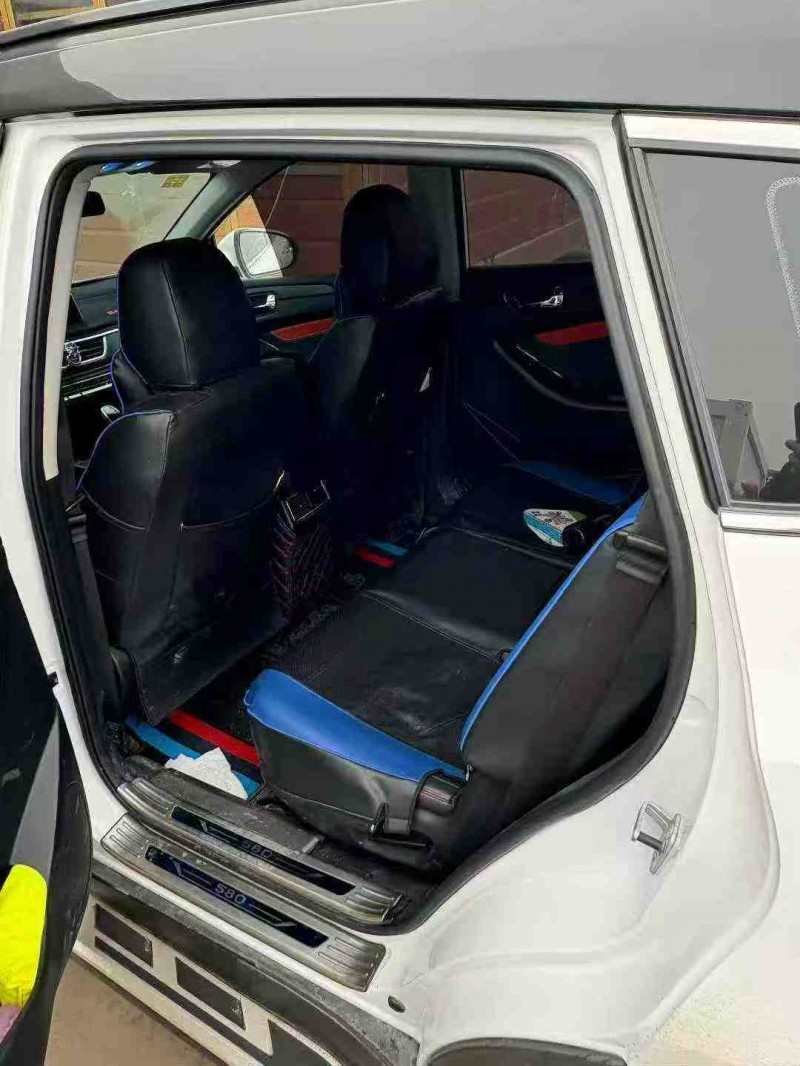 天津21年东风风光4