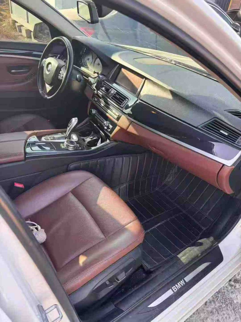 天津13年寶馬5系4