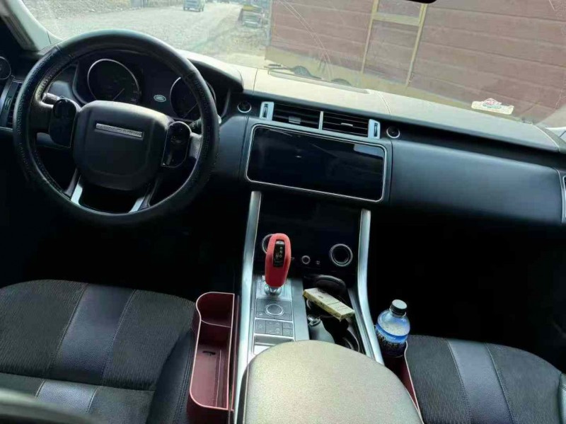 天津16年路虎揽胜运动4