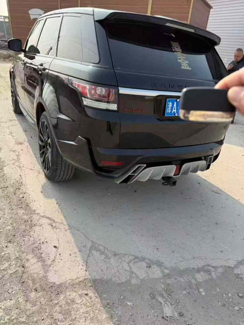 天津16年路虎揽胜运动9