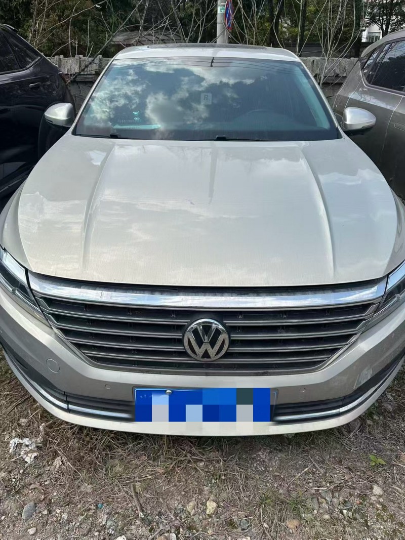 景德镇20年大众朗逸1