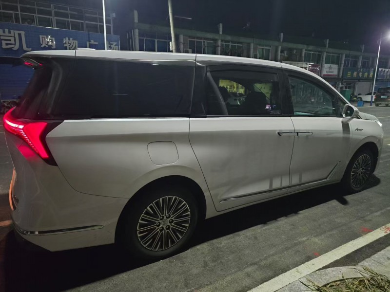 常州25年别克GL83