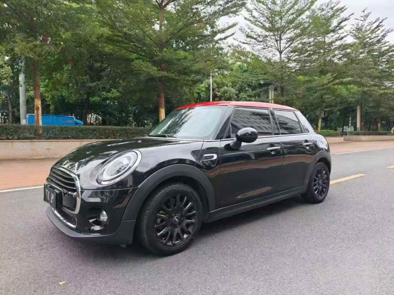 东莞19年MINICooper3