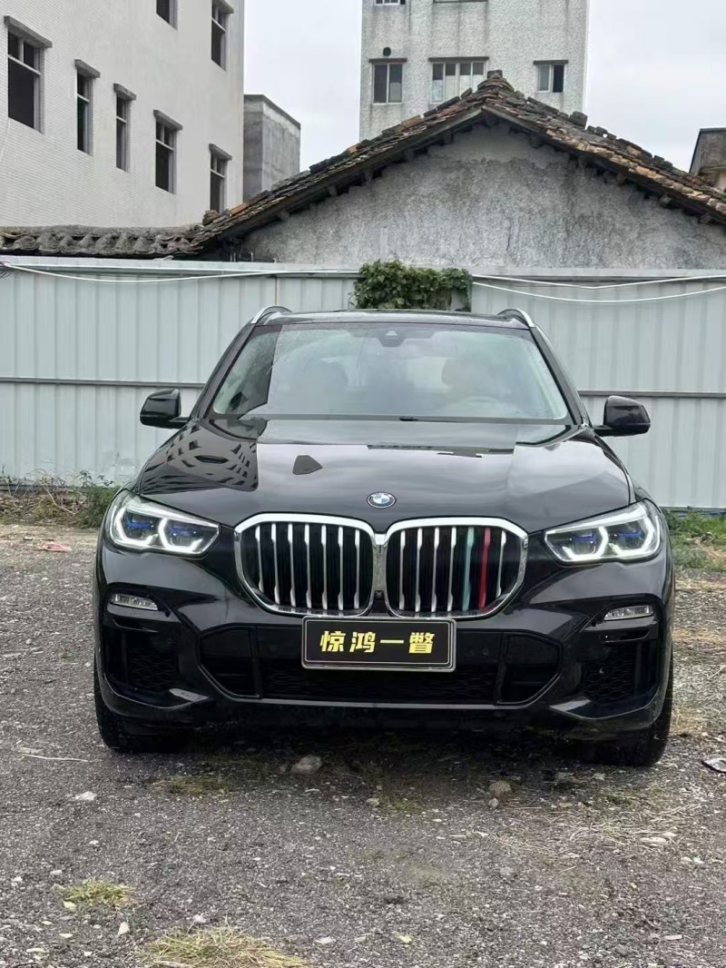 广州21年宝马X51