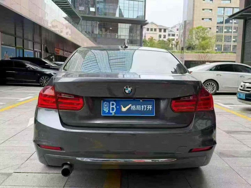 深圳13年寶馬3系8