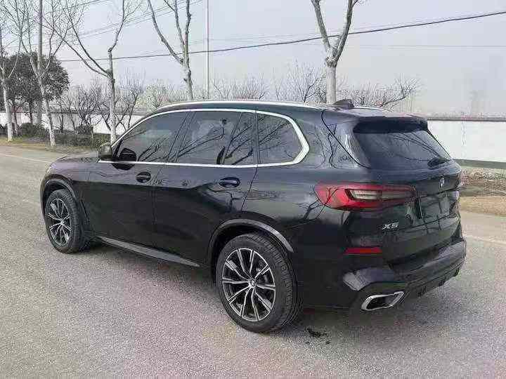 徐州21年宝马X57