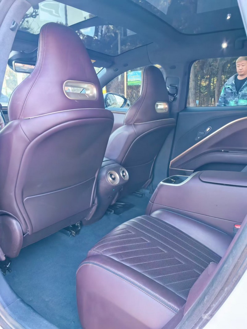 呼和浩特23年阿维塔113