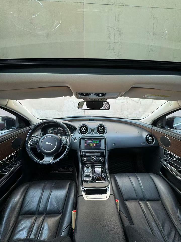 营口18年捷豹XJL6