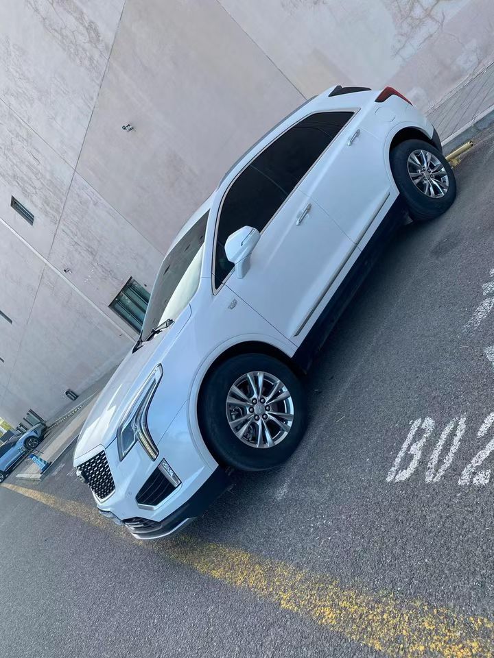 营口22年凯迪拉克XT52