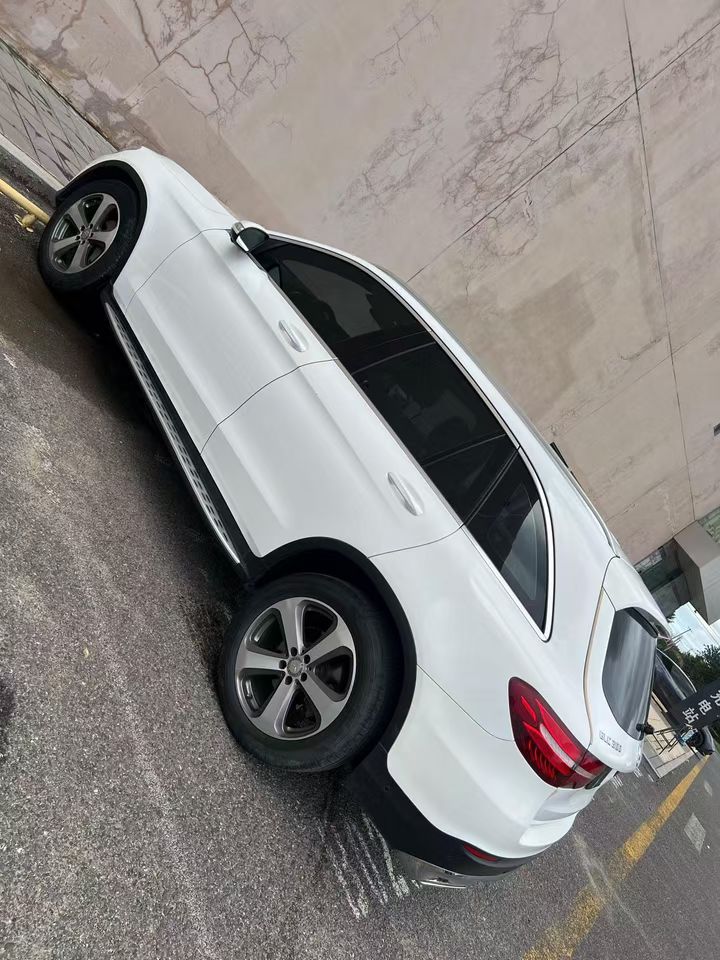 营口16年奔驰GLC7