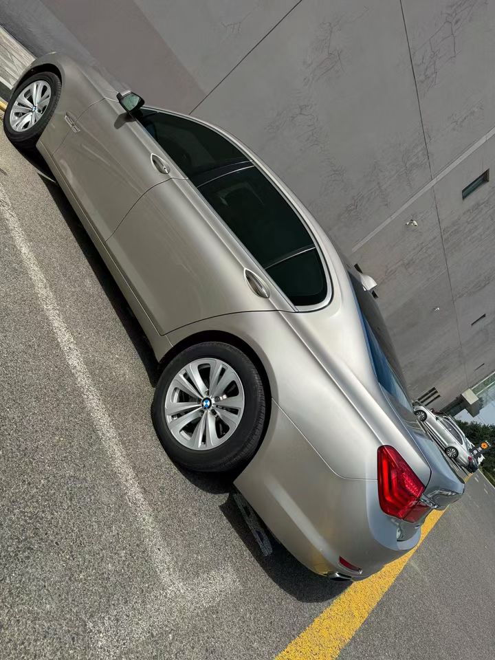 营口13年宝马7系5