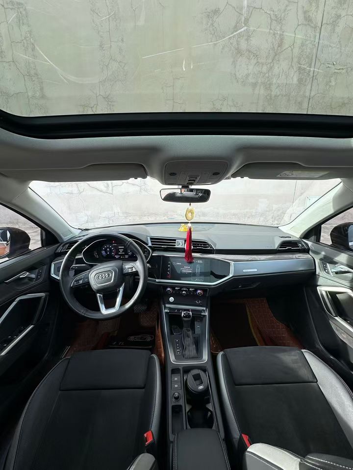 营口19年奥迪Q36