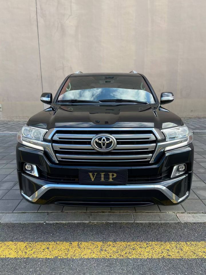 营口17年丰田兰德酷路泽1