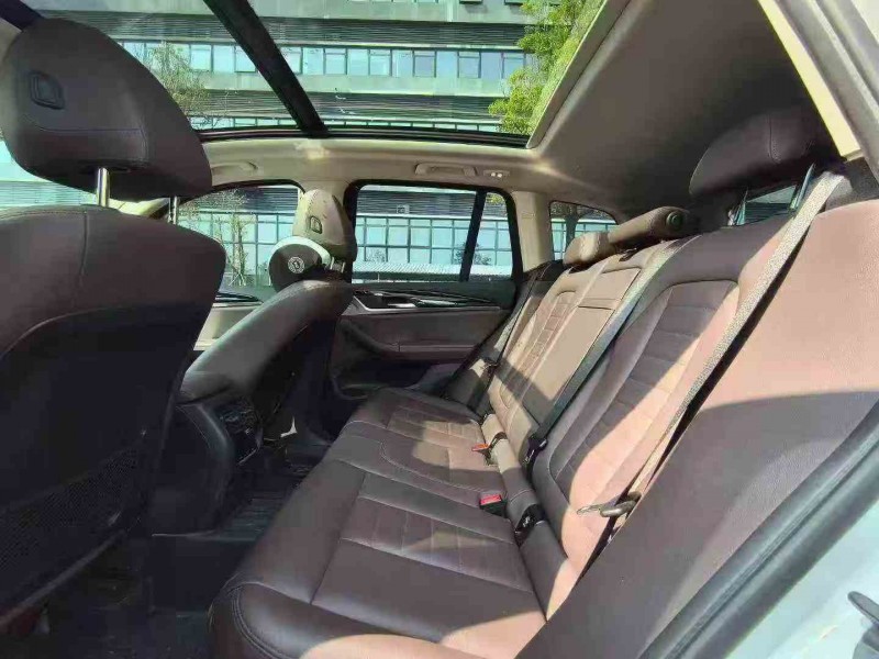 东莞19年宝马X35