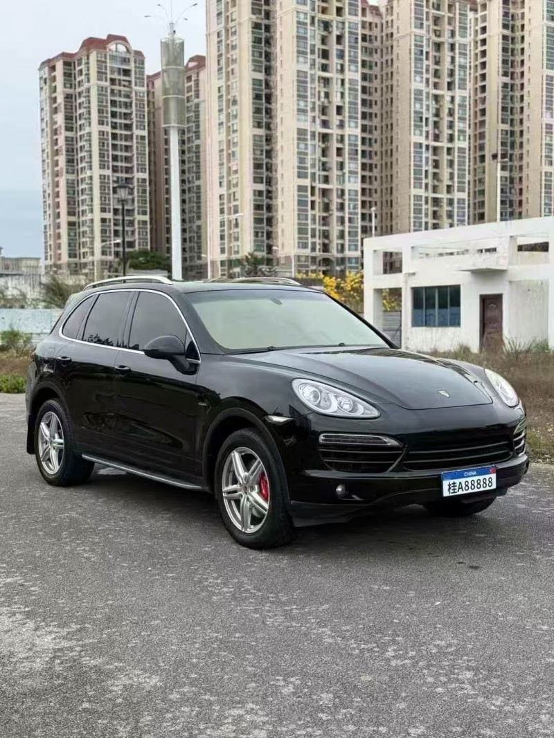 汕头14年保时捷卡宴3