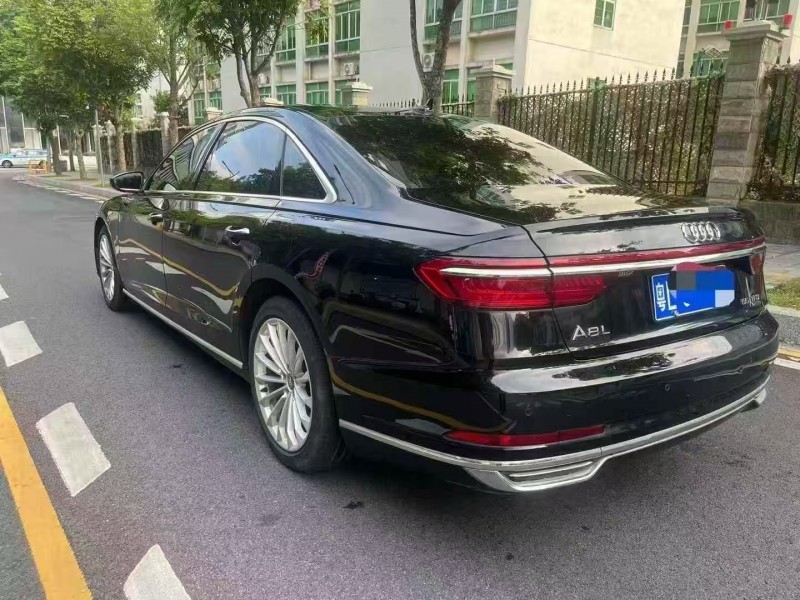 佛山20年奥迪A8L7