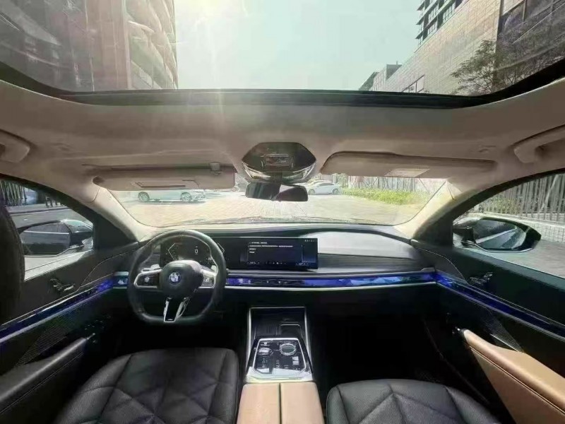珠海23年寶馬7系5