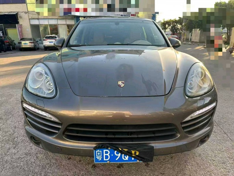 佛山14年保時捷卡宴1