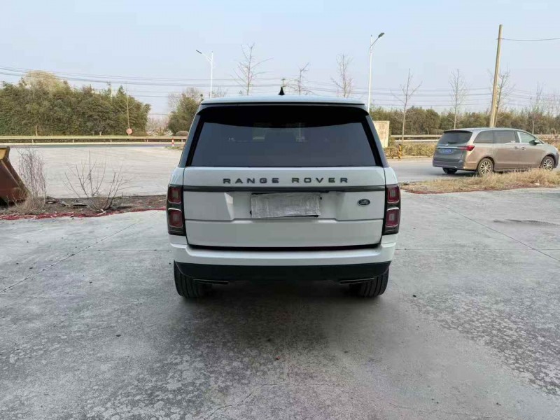 徐州19年路虎揽胜行政9