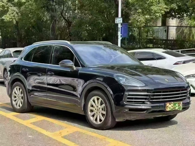 江门18年保时捷卡宴2