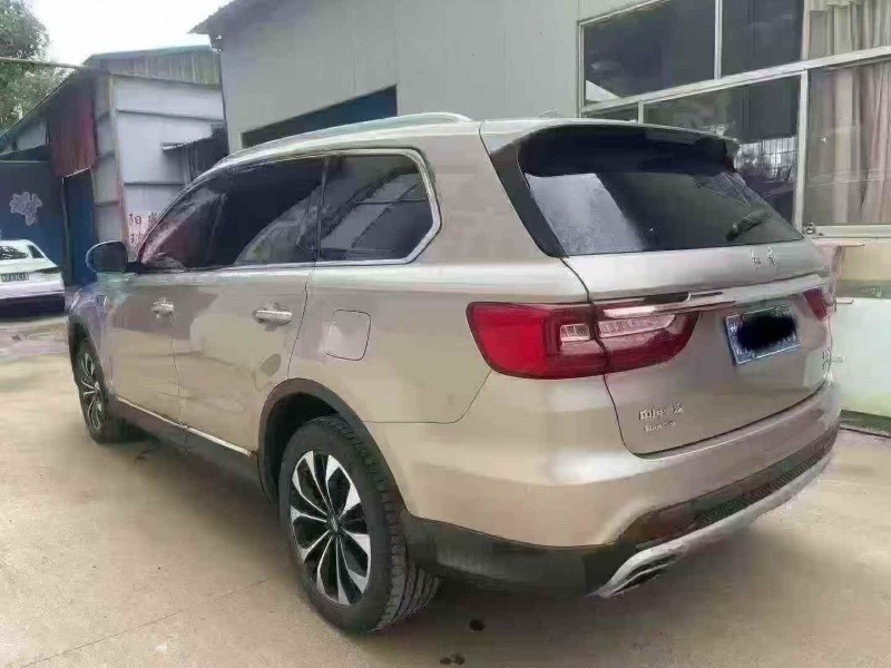 濰坊19年紅旗HS77