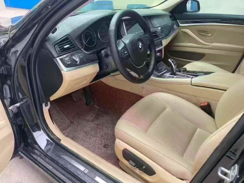 潍坊17年宝马5系4