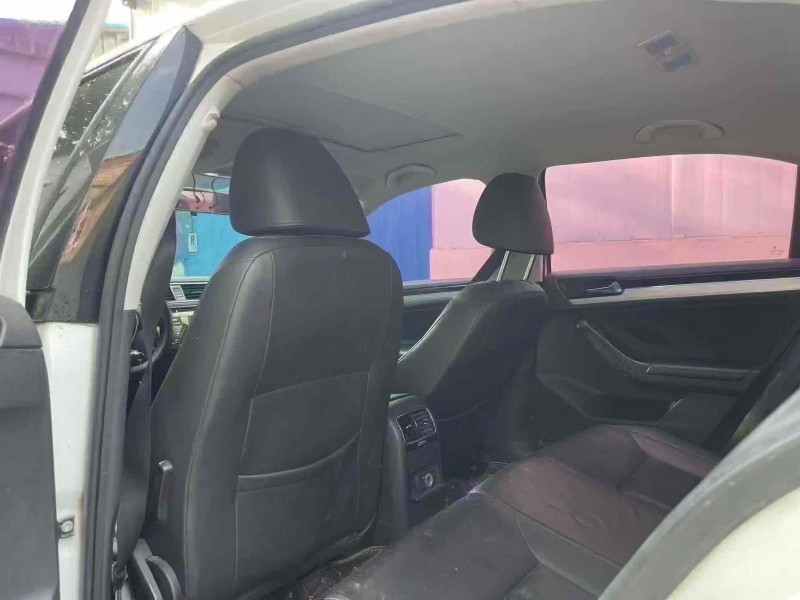 潍坊16年大众速腾6