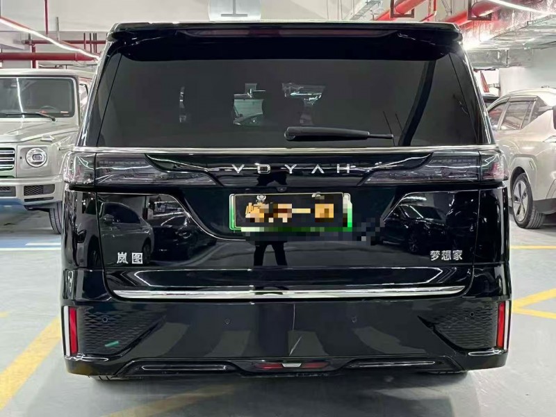 湛江23年岚图汽车梦想家8